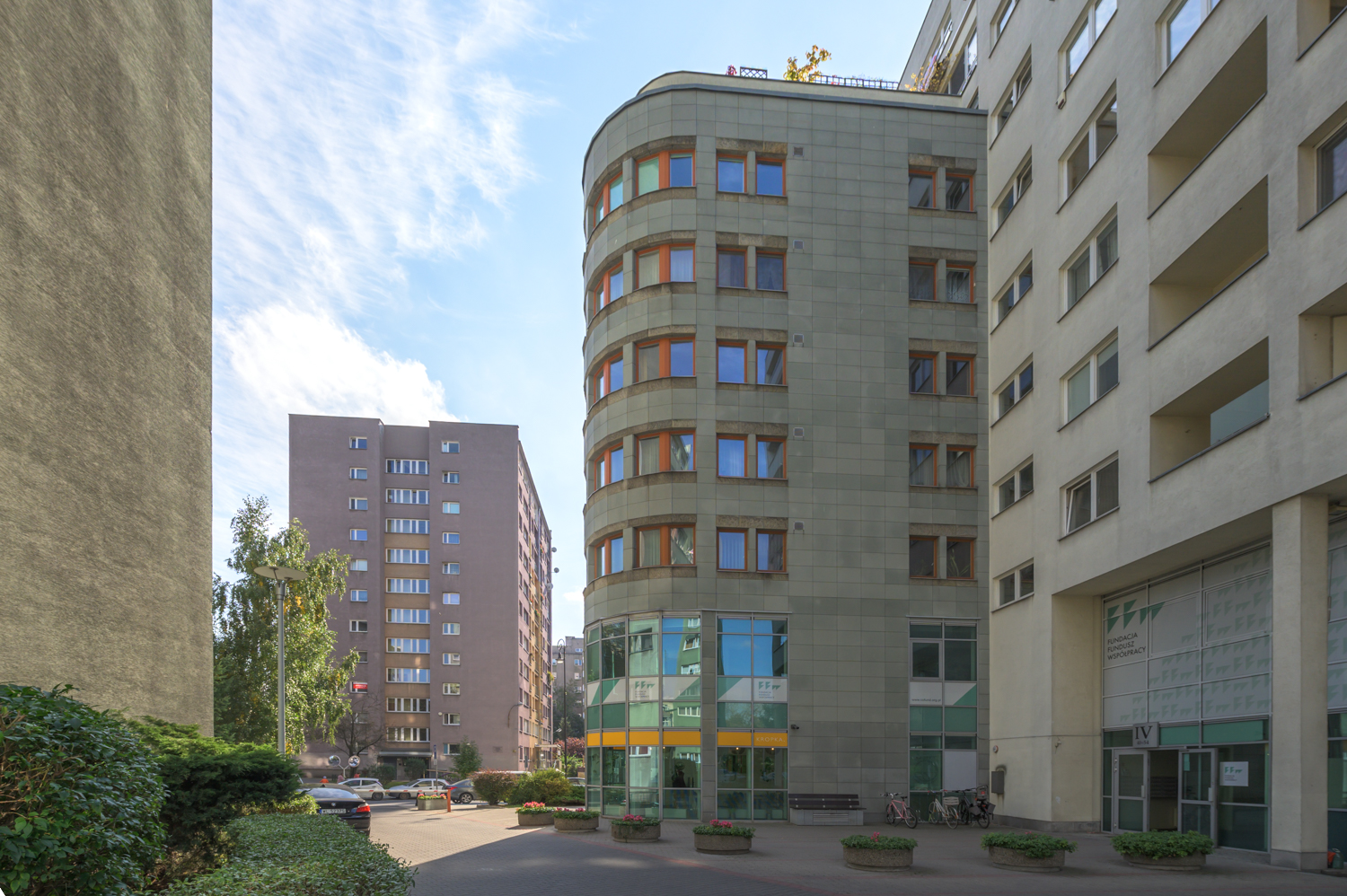 Zdjęcie architektury budynku Budynek mieszkalno-usługowy